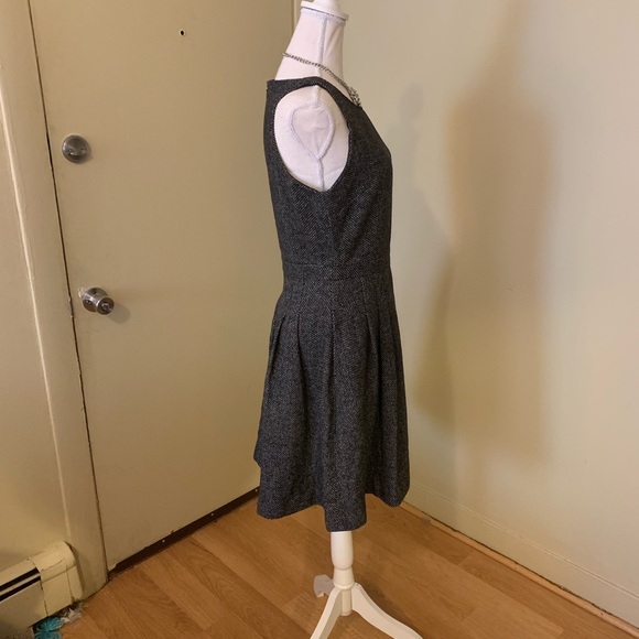 BANANA REPUBLIC Herringbone Tweed A-line Dress - Picture 4 of 6